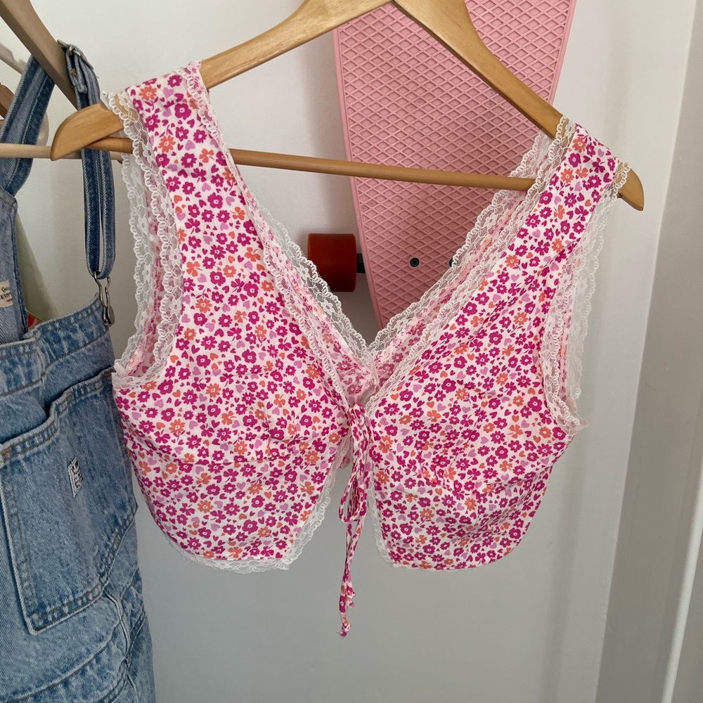Pink top!
